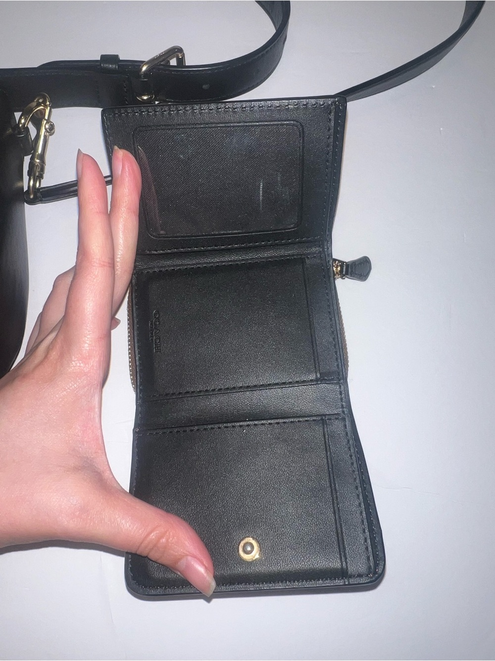 Coach C3593 Georgie Saddle Bag & Trifold Riley Wallet - Picture 8 of 12